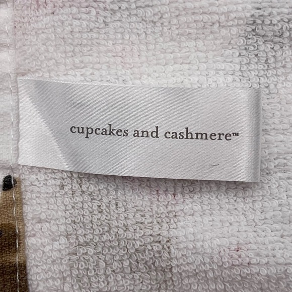 Cupcakes and Cashmere Kitchen Towels Dogs Hearts Valentines Day Set Of 2 - Picture 9 of 13